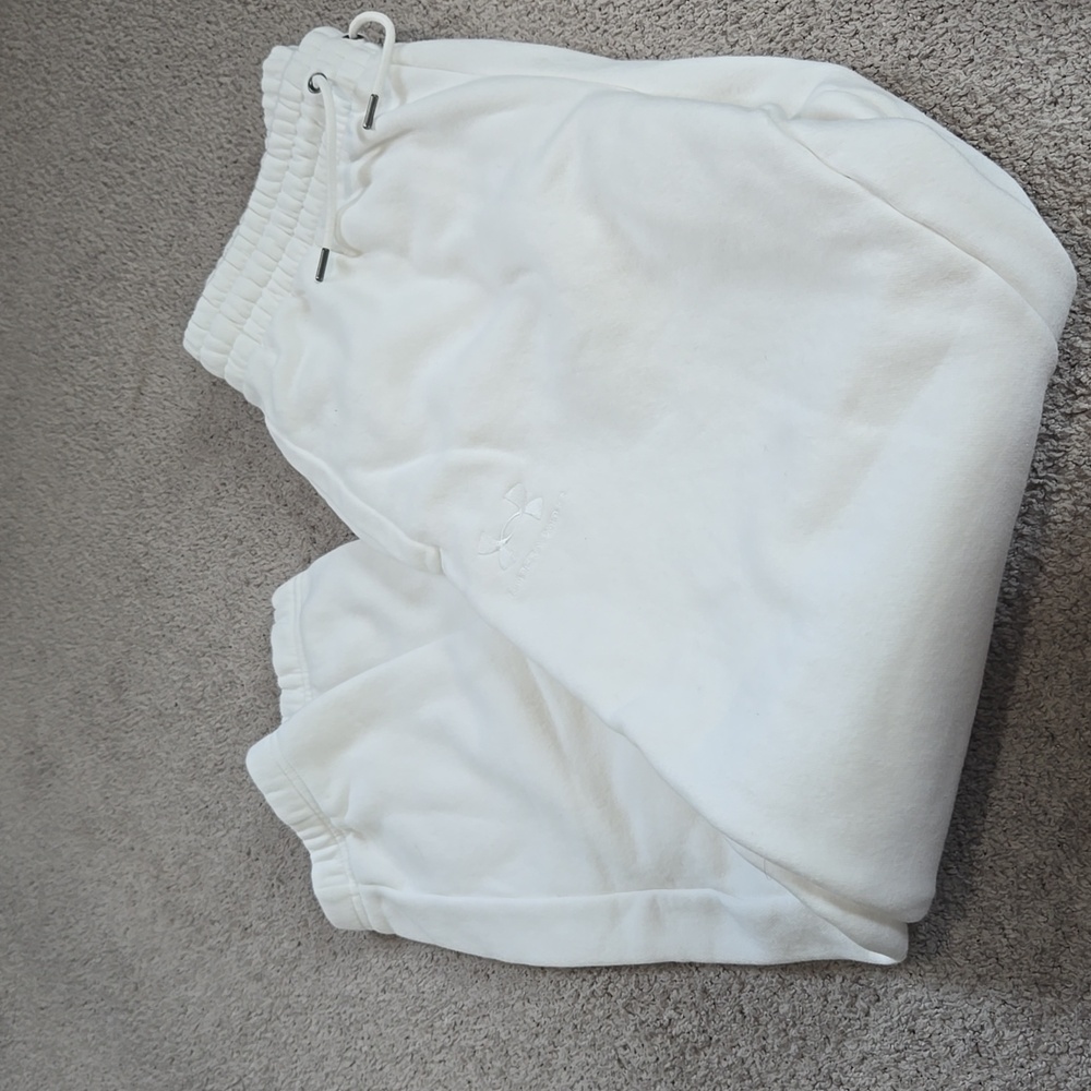 Men's white Under Armour sweatpants sz large